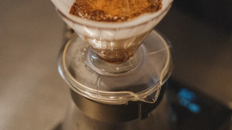 French Press vs Pour-Over Brewing Method