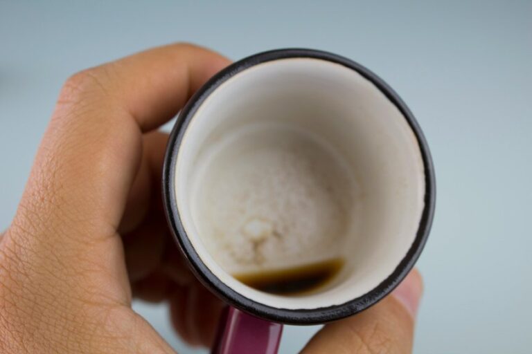 caffeine withdrawal triggers headaches